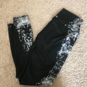 ALO YOGA High Rise Yoga Pant with Crystal Detail